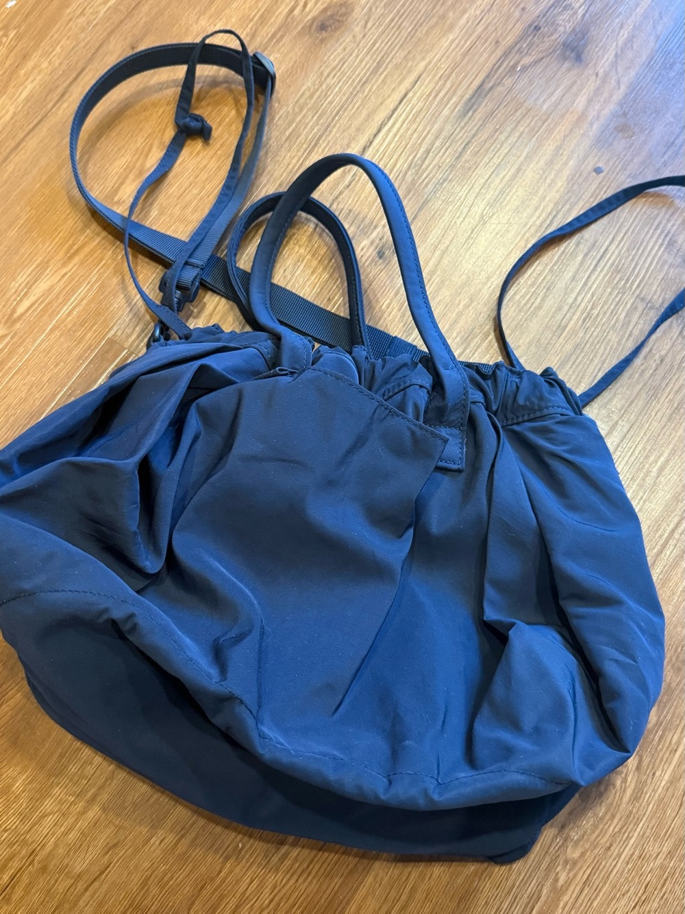 Uniqlo Navy Drawstring Tote Bag for Women